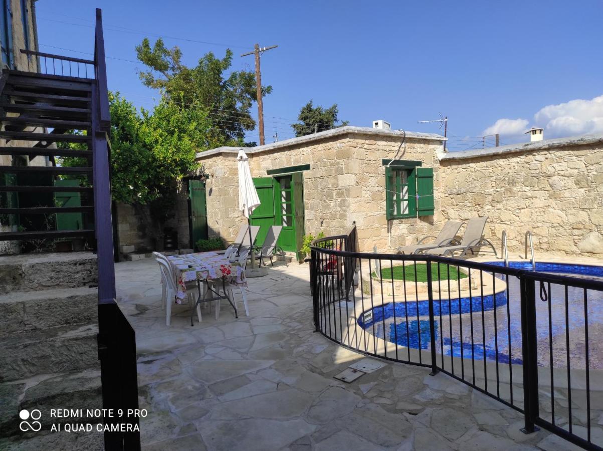 Andrianna'S Cottage Pano Akourdalia Luaran gambar